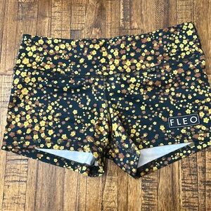 FLEO shorts 3.25 single lined - size M